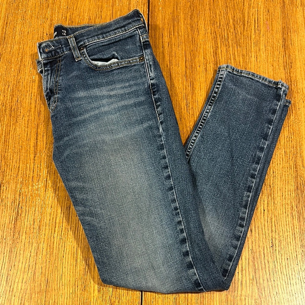 HOLLISTER Men’s Skinny Dark Washed Jeans